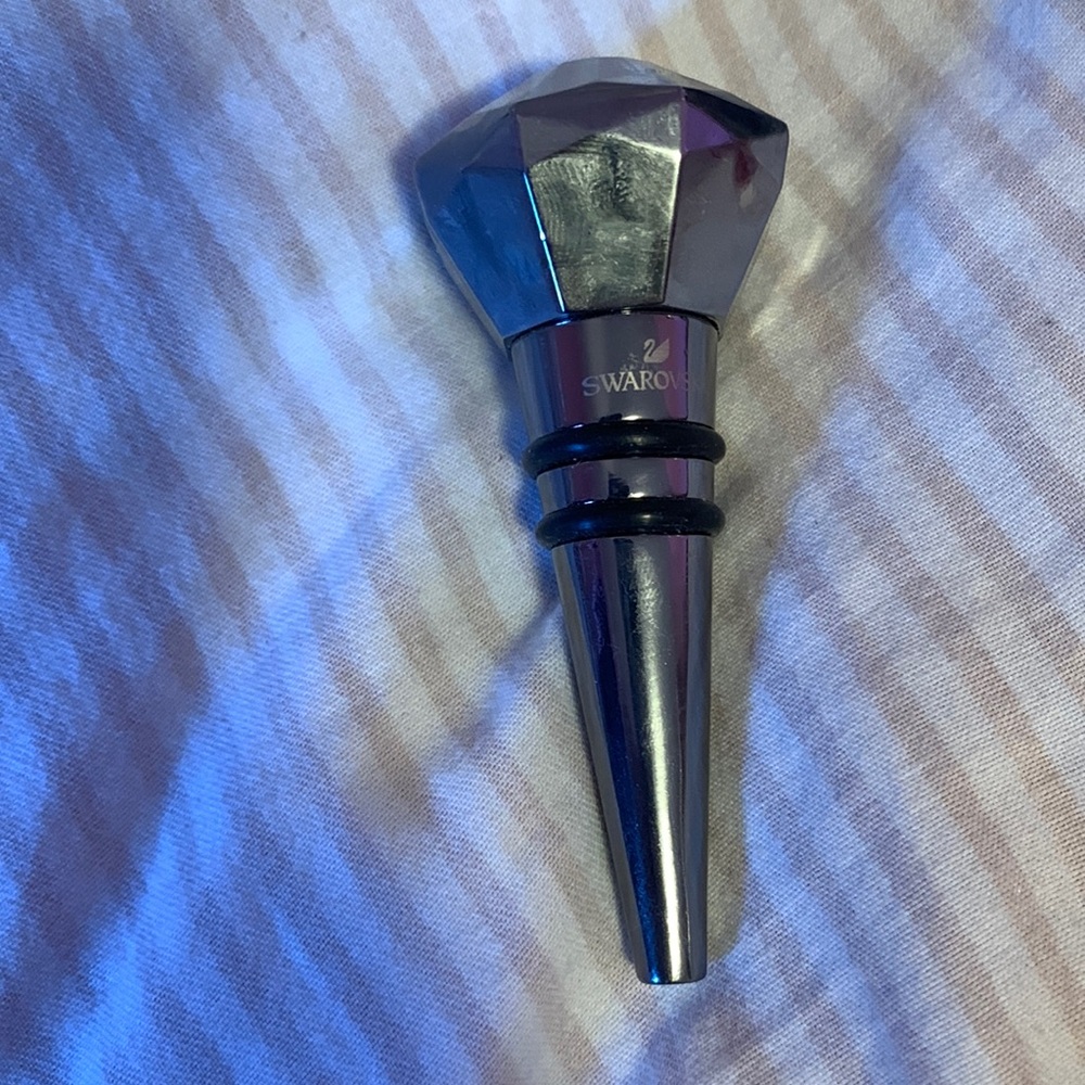 Swarovski wine stopper